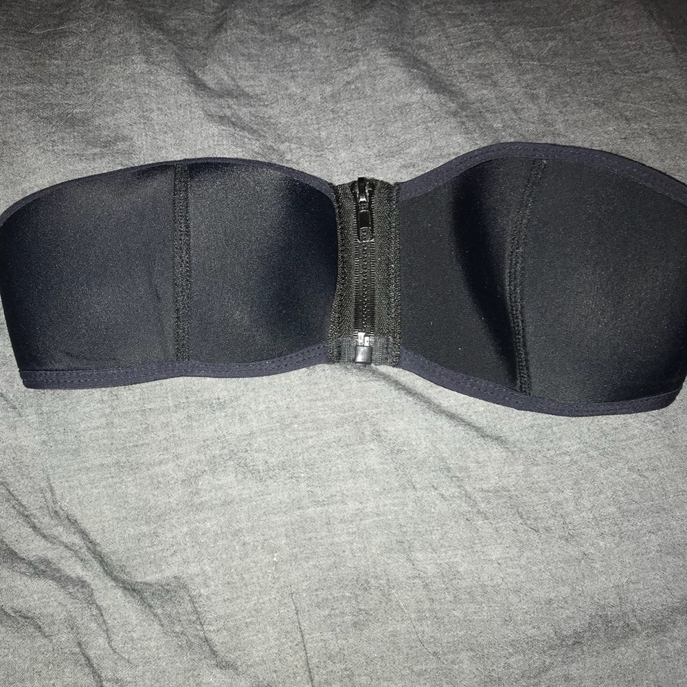 strapless bikini top